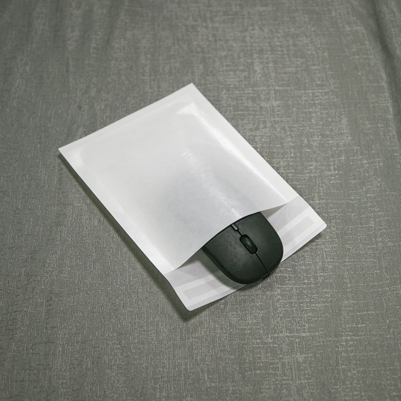 Cad iad na Málaí Páipéir Gloine Athchúrsáilte agus Cén Fáth a bhfuil siad in ionad Pacáistiú Plaisteacha